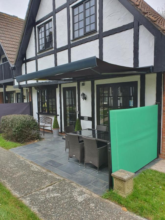 20 Tudor Court " Four Star Aa Accommodation" Hayle Exterior photo
